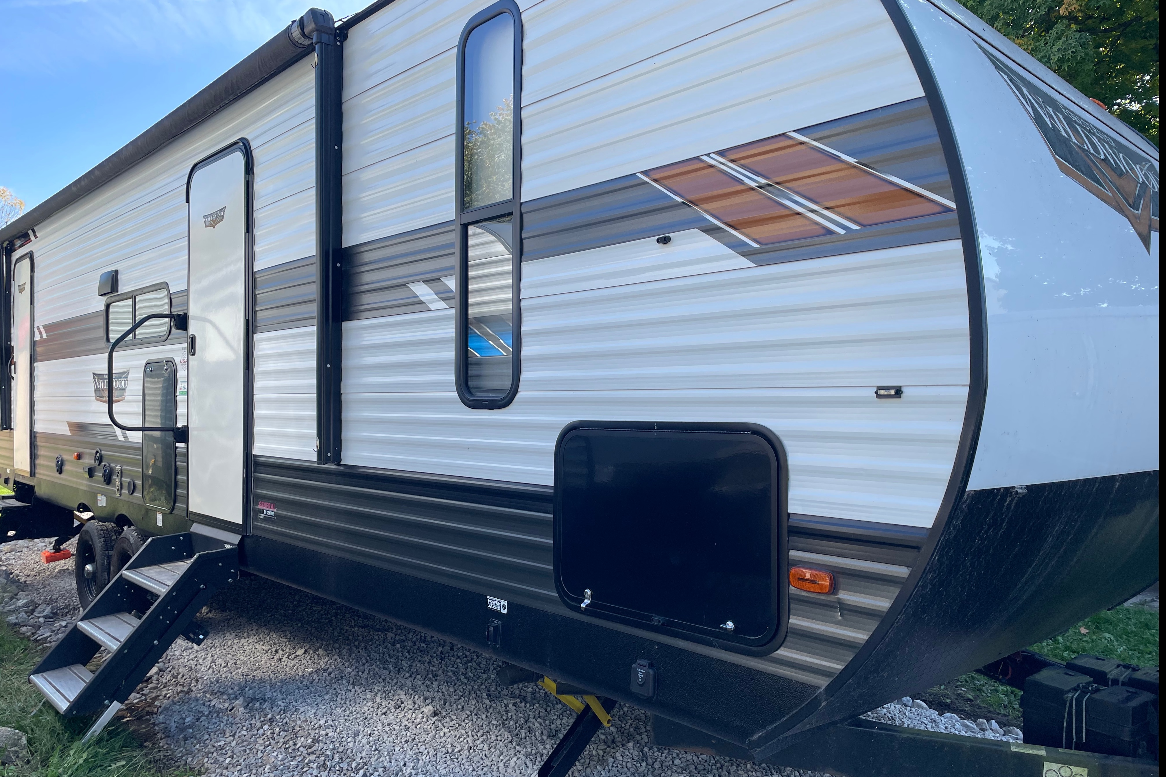 Sage’s Wildwood 26DBUD Travel Trailer
