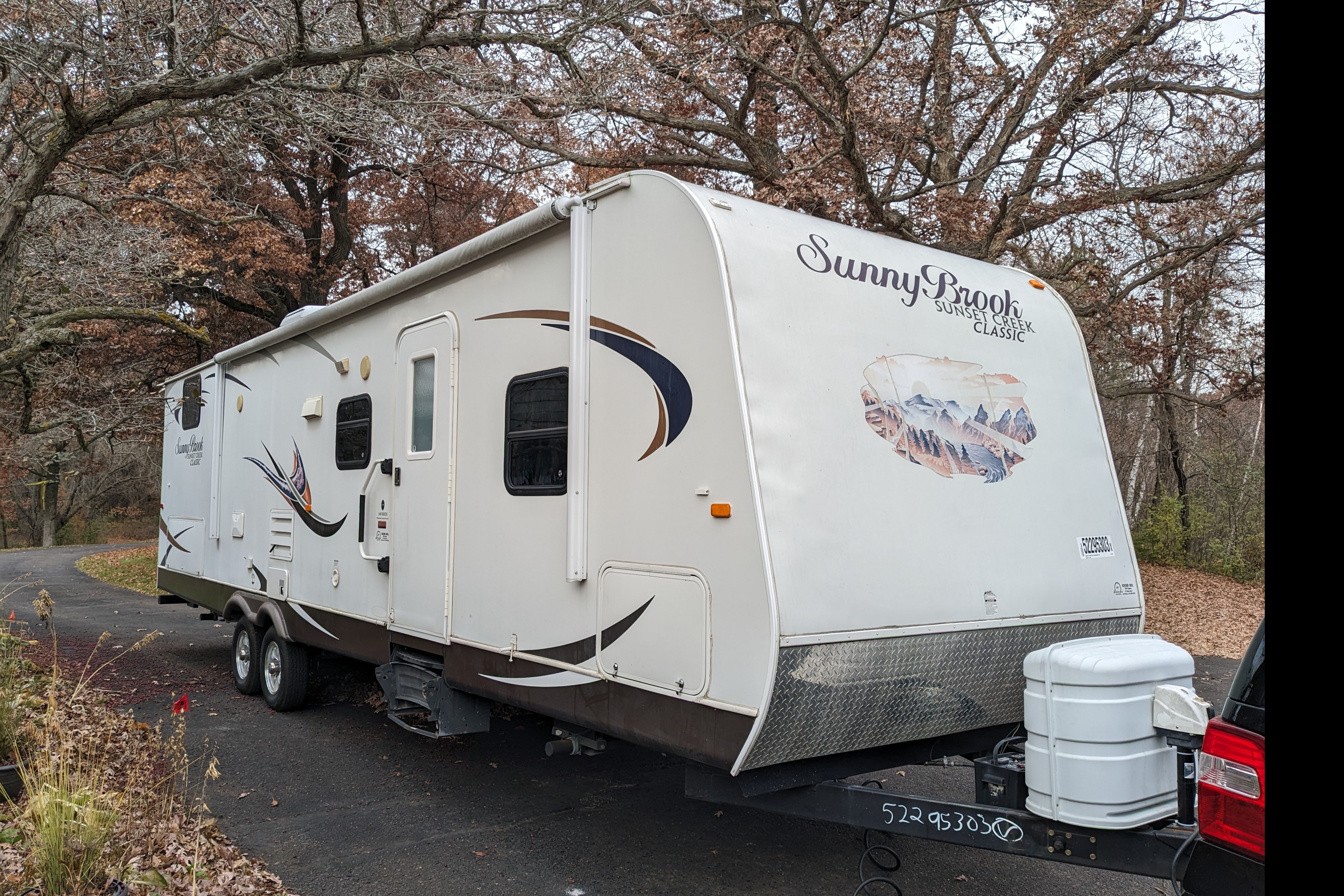 The Ultimate Family Bunkhouse - 2014 SunnyBrook Sunset Creek Classic 340 BHDS Travel Trailer