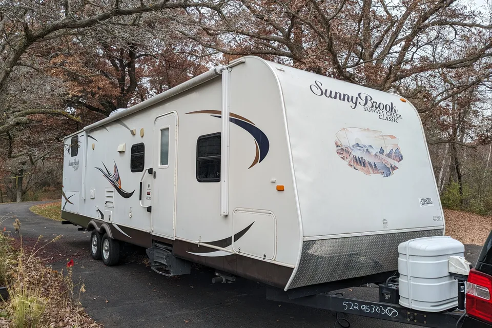 The Ultimate Family Bunkhouse - 2014 SunnyBrook Sunset Creek Classic 340 BHDS Travel Trailer