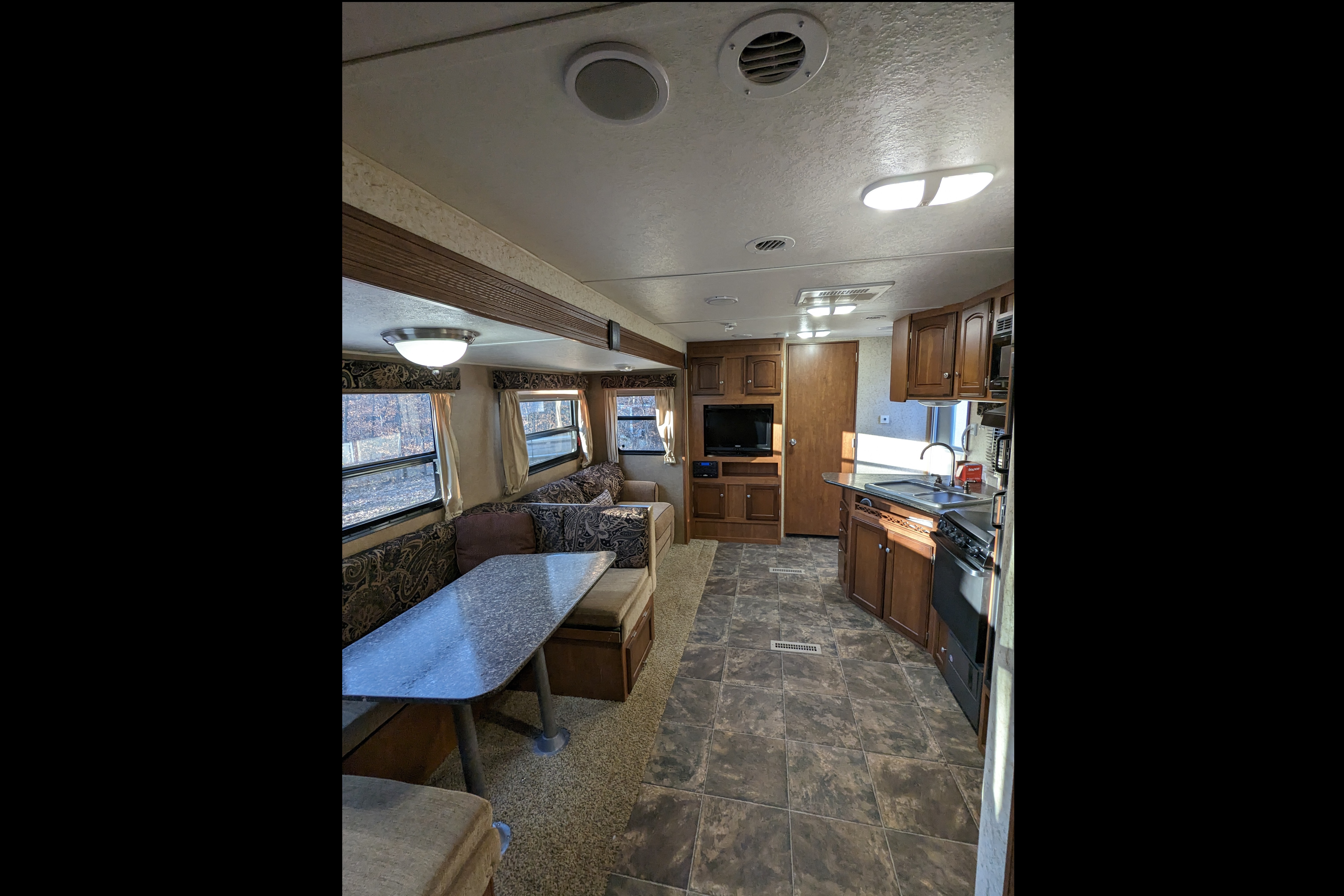 The Ultimate Family Bunkhouse - 2014 SunnyBrook Sunset Creek Classic 340 BHDS Travel Trailer