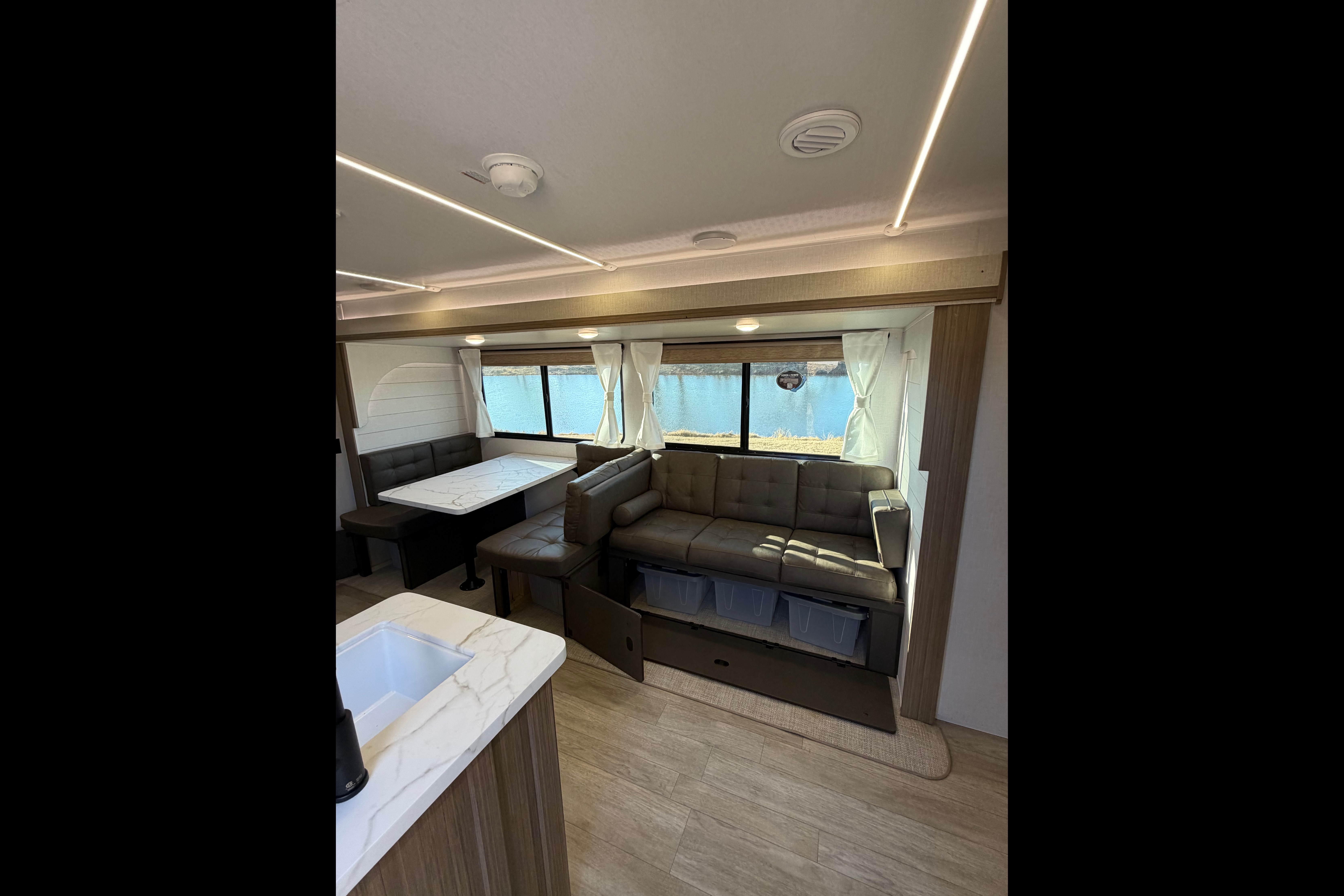 2026 Luxurious 2 Bedroom bunkhouse