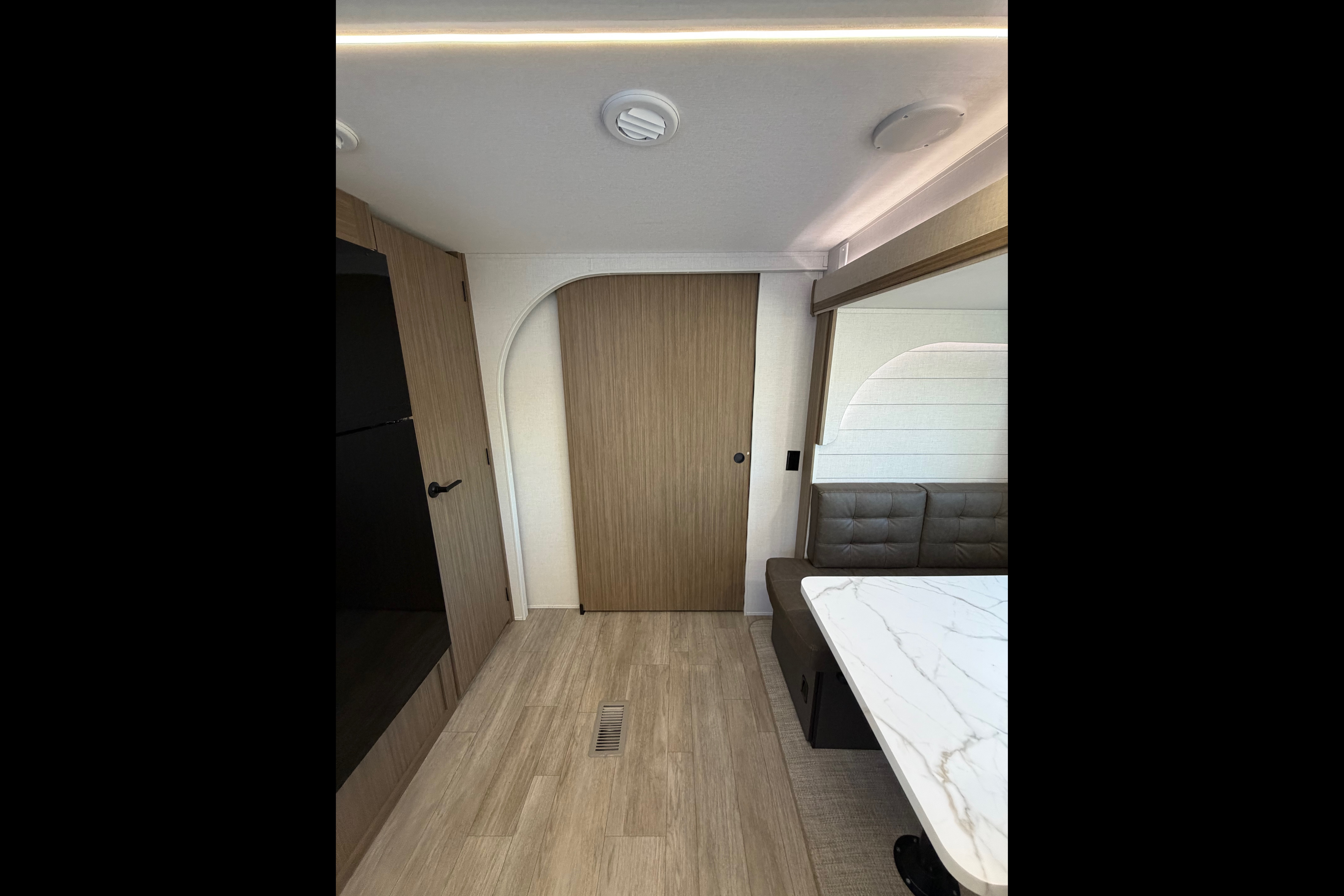 2026 Luxurious 2 Bedroom bunkhouse