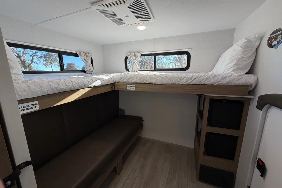 2026 Luxurious 2 Bedroom bunkhouse