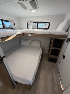 2026 Luxurious 2 Bedroom bunkhouse