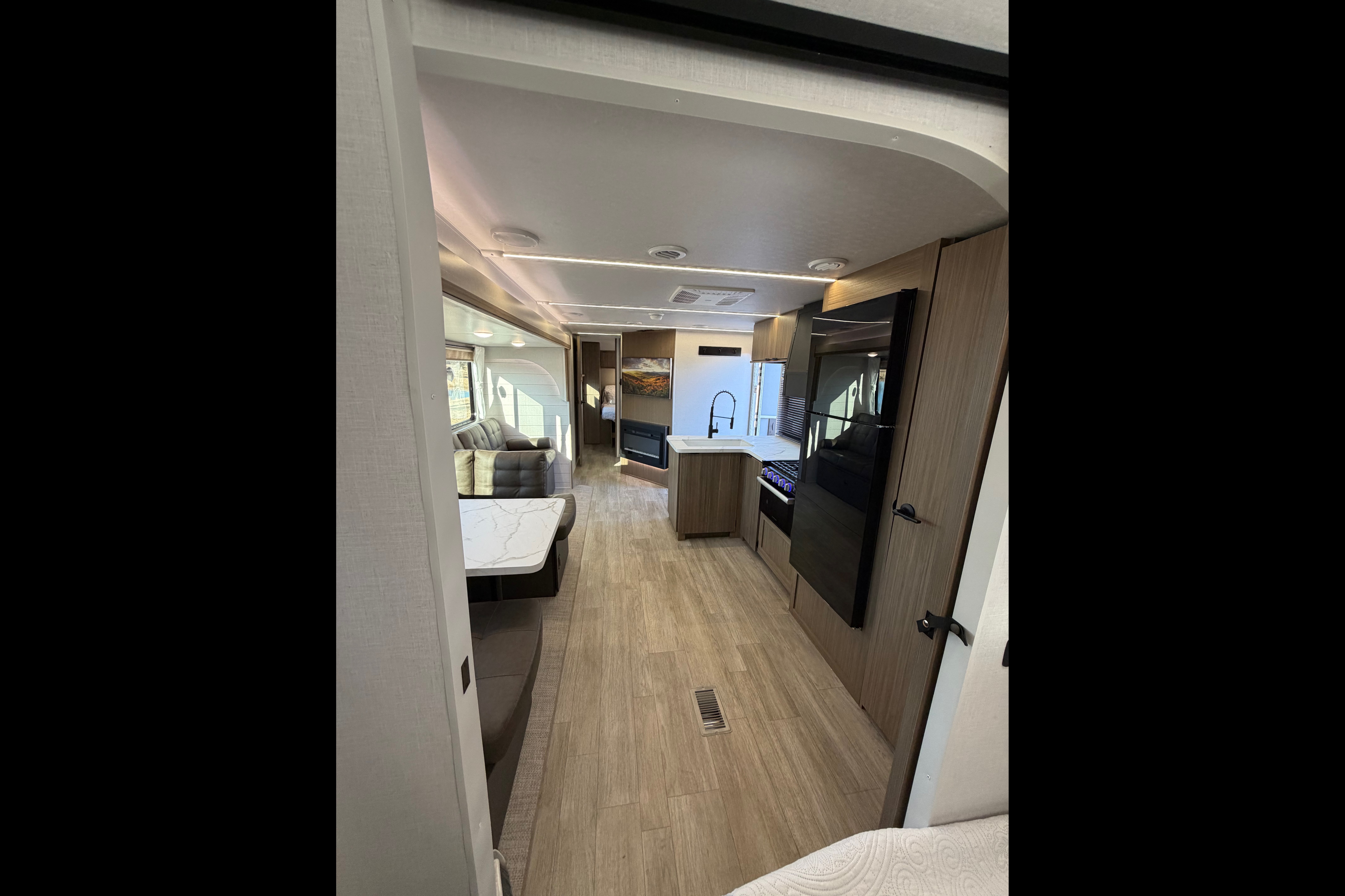 2026 Luxurious 2 Bedroom bunkhouse