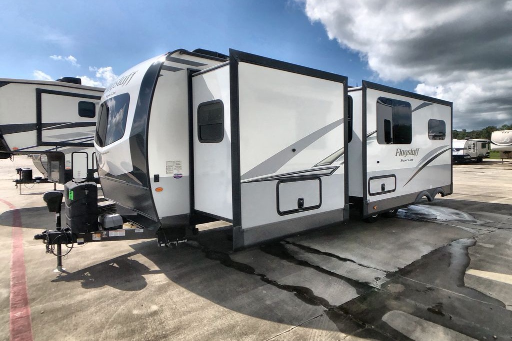 CL09 - Forest River FLAGSTAFF 29RBS Travel Trailer