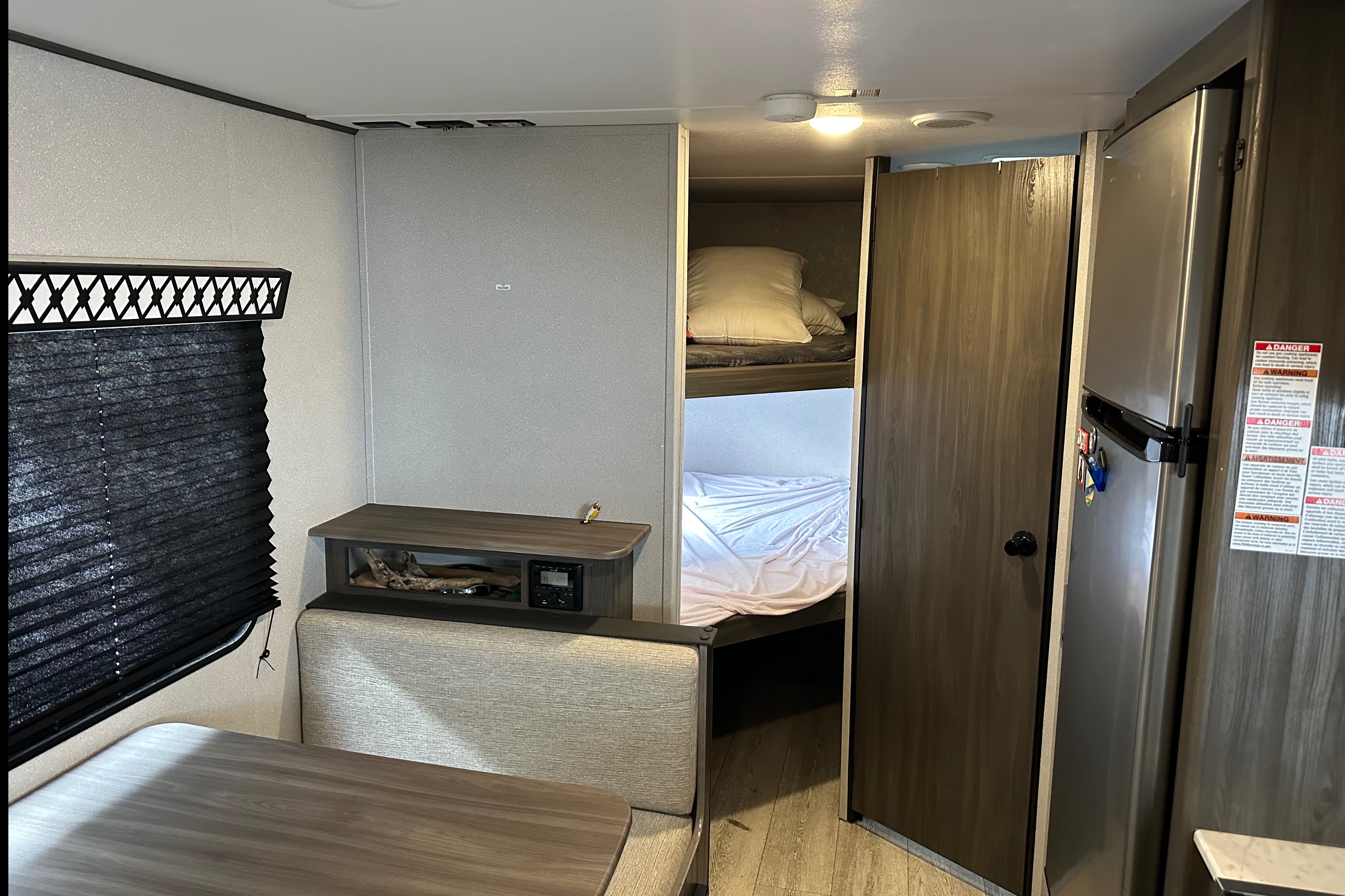 Ready for Adventure! Sleeps 6+, family & pet friendly! 