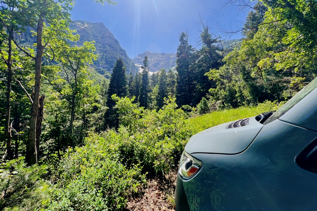 Air conditioned & Starlink® internet equipped "Grizzly" REVEL®