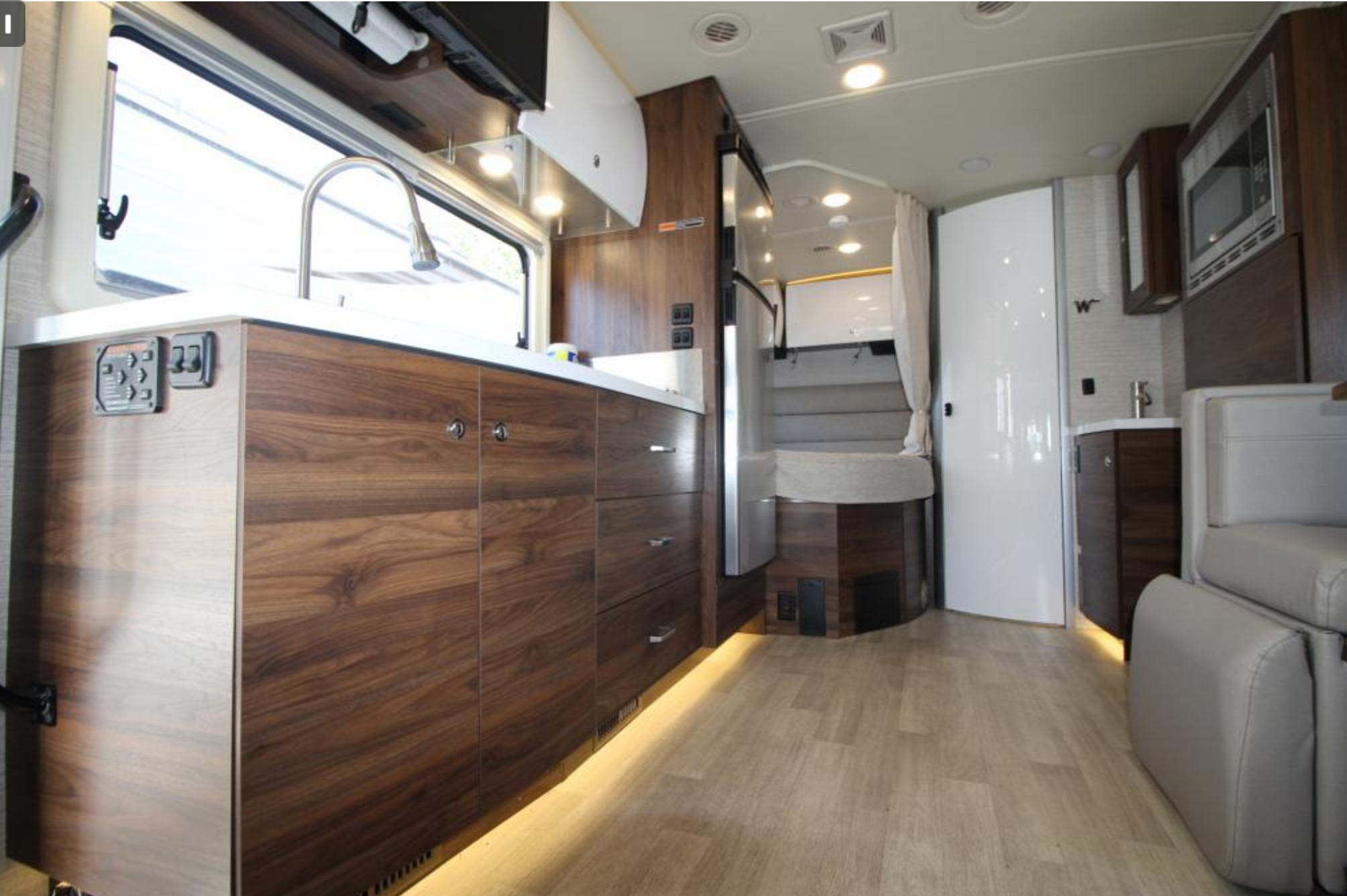 Luxury Winnebago Navion