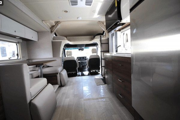 Luxury Winnebago Navion