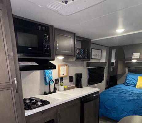 Let’s Getaway! Jayco 195RB Travel Trailer