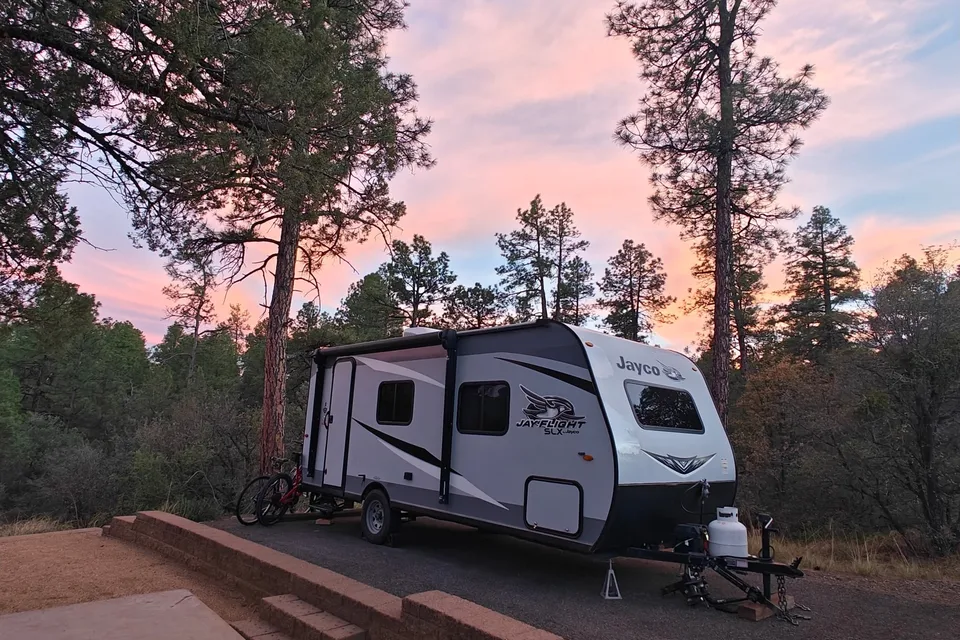 Let’s Getaway! Jayco 195RB Travel Trailer