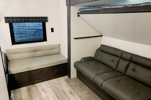 Family Friendly Separate room for the kids!