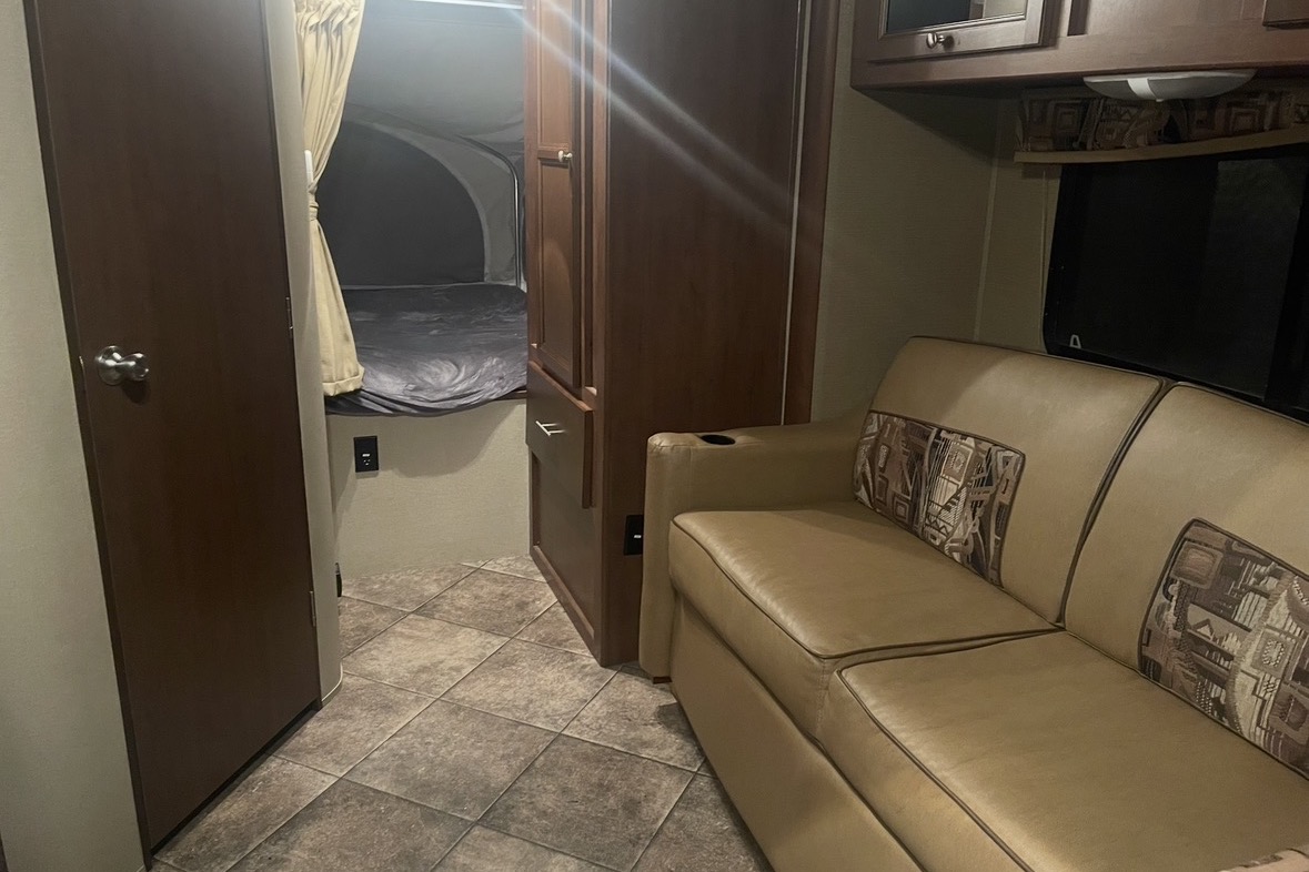 Adrian's Dutchmen 216ES Hybrid
