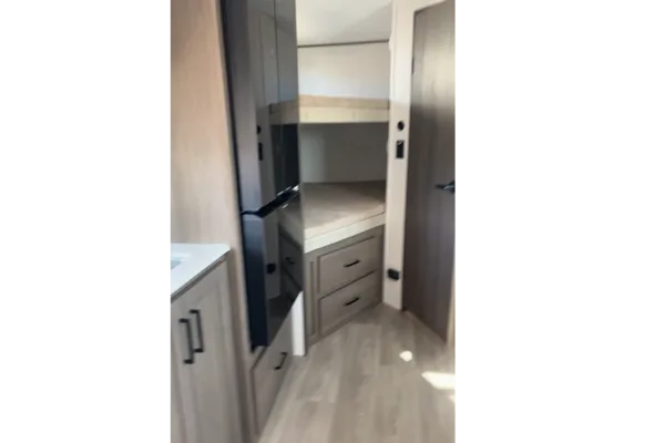 Transcend Basecamp | Family Bunkhouse | Easy Tow | Sleeps 5 l Edgewater
