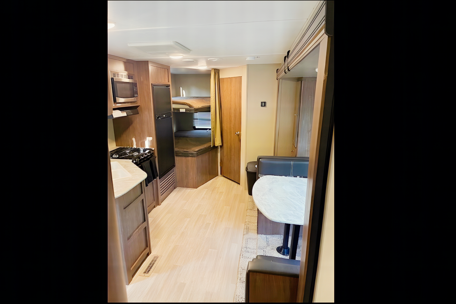 Dustin's Coleman Lantern  Travel Trailer