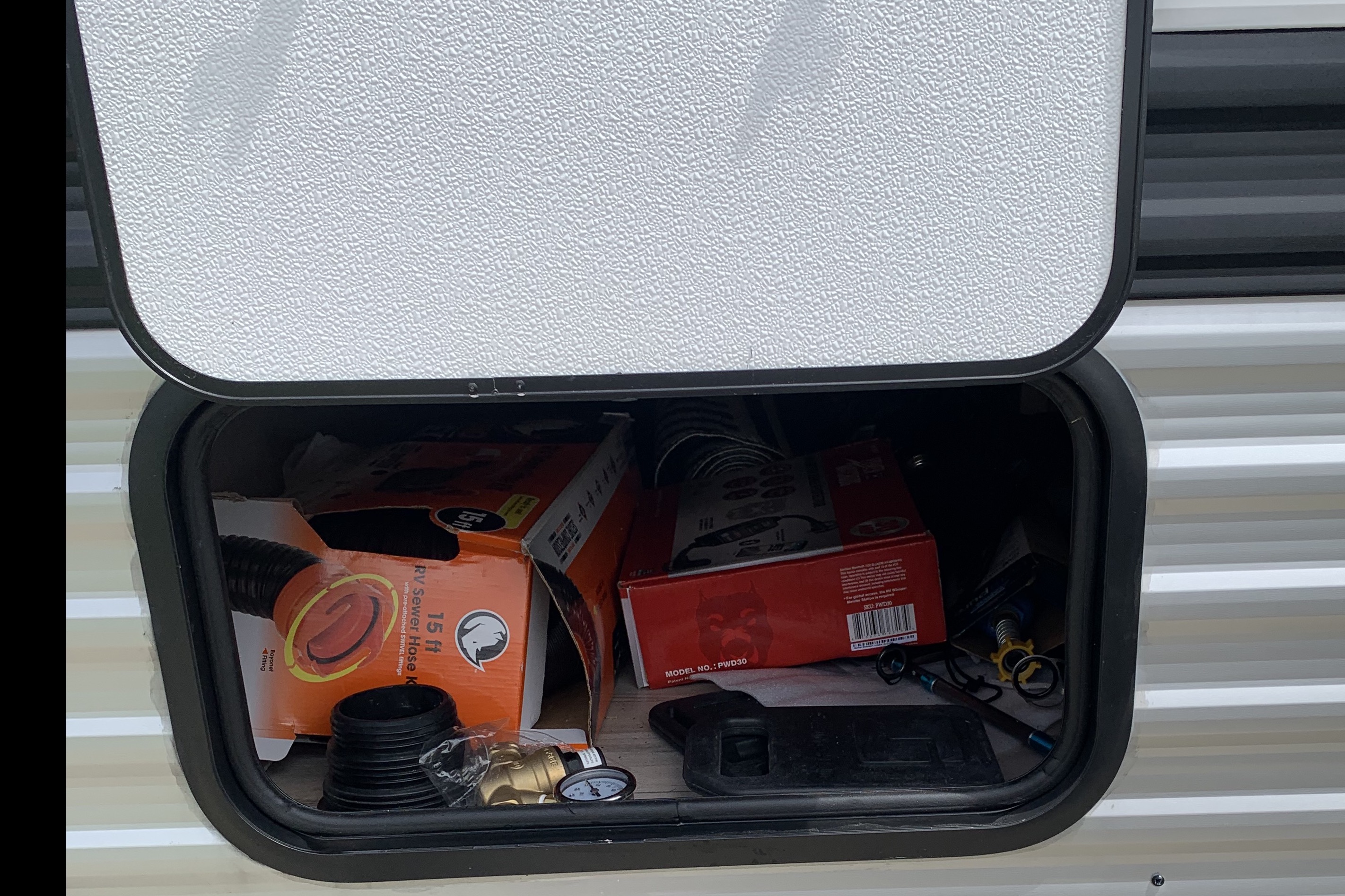 The Scoot Around Colman 17 B Travel Trailer
