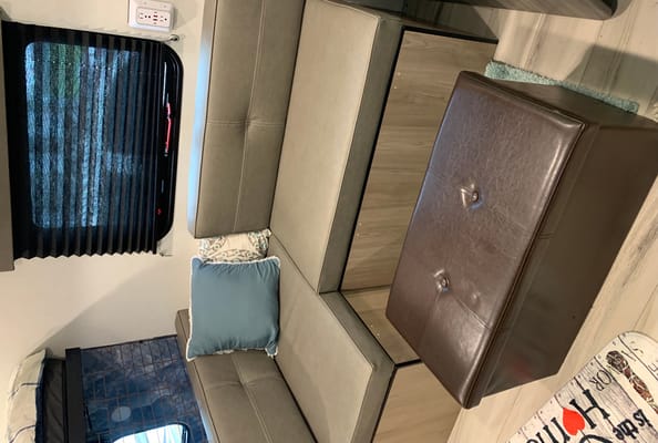 The Scoot Around Colman 17 B Travel Trailer