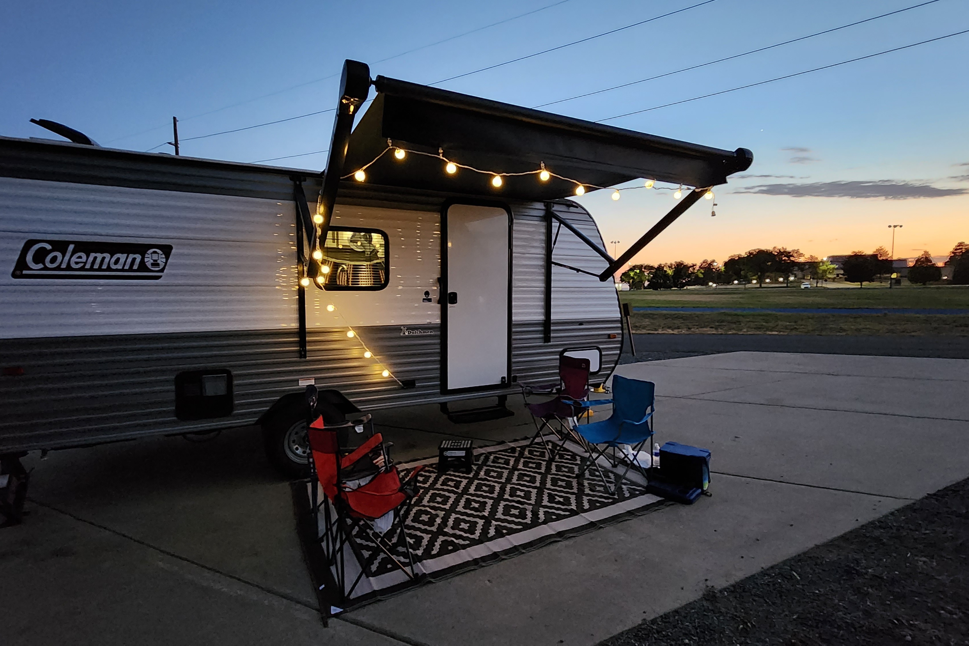 Memory Maker (Coleman Lantern LT 17B Travel Trailer