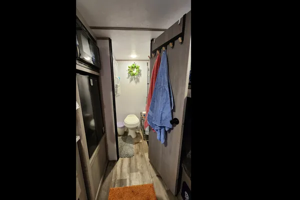 Memory Maker (Coleman Lantern LT 17B Travel Trailer