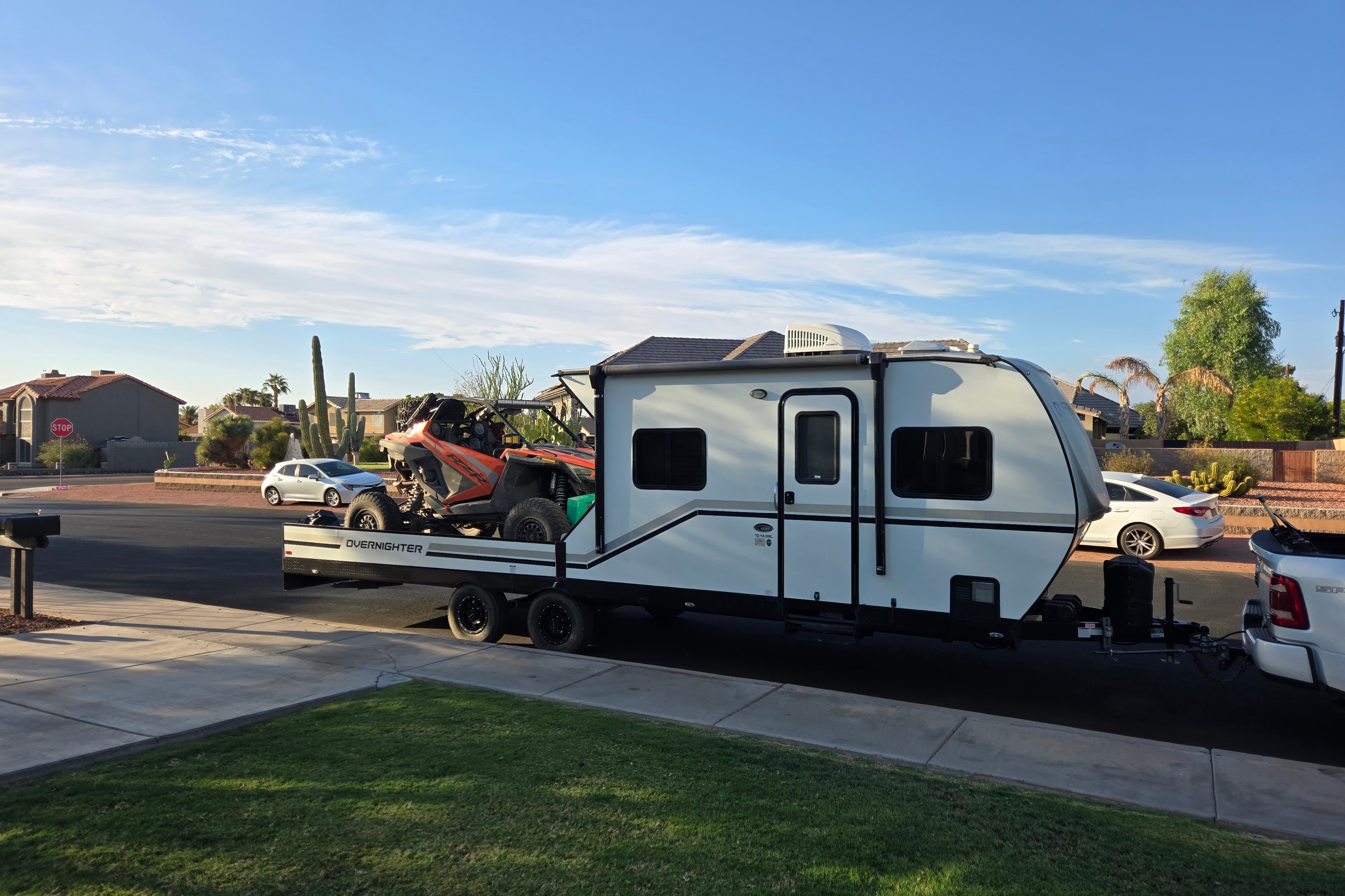 Chris 's Genesis Supreme RV Overnighter Toy Hauler