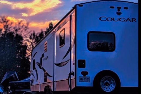 2022 Keystone Cougar Half-Ton 34TSB Travel Trailer