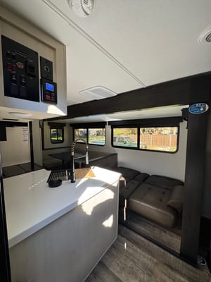 Forest River Alpha wolf 280QBS-L Travel Trailer