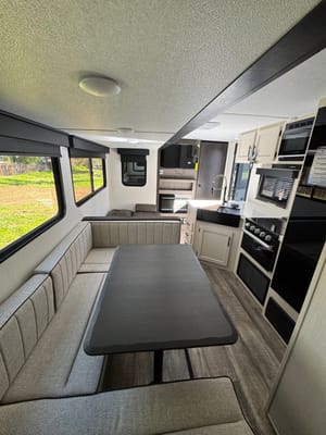 Forest River Alpha wolf 280QBS-L Travel Trailer