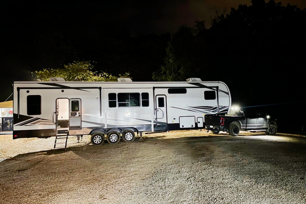 Mark's KZ Venom Fifth Wheel