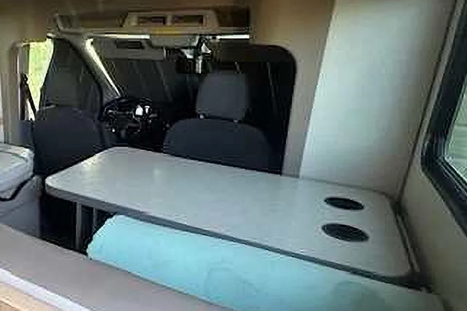 esther's Winnebago Fuse Class C