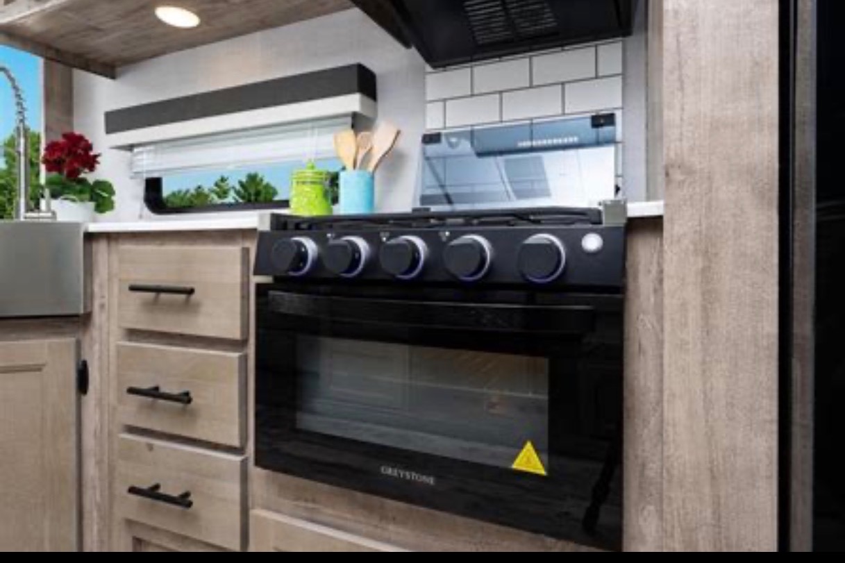 Honey Dukes Gulf Stream Travel Trailer