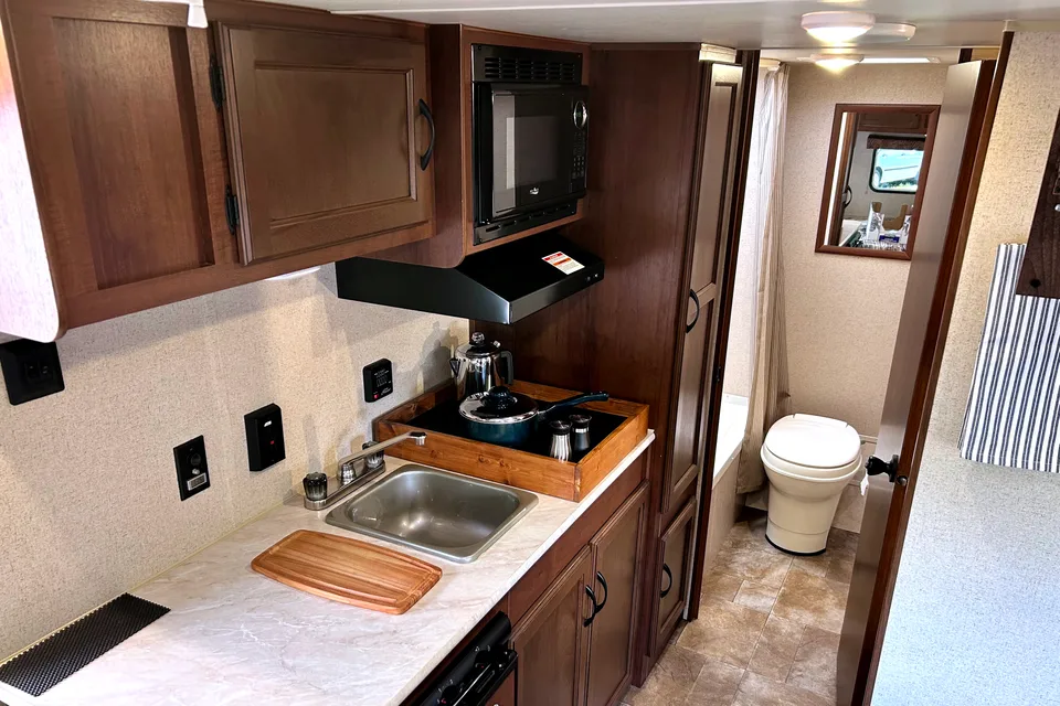 Family Adventure SUV Suite