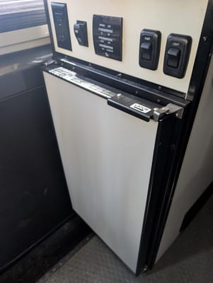 Skyvan Adventure Van Tiffin Motorhomes Allegro GH1 Class B
