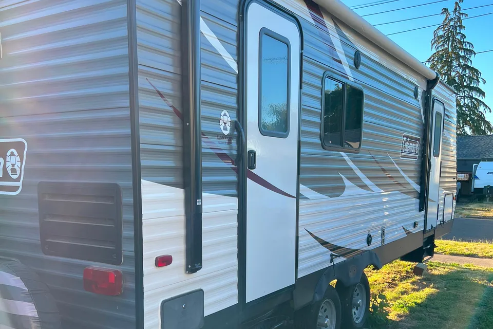 Family Friendly Ready 2019 Coleman Trailer