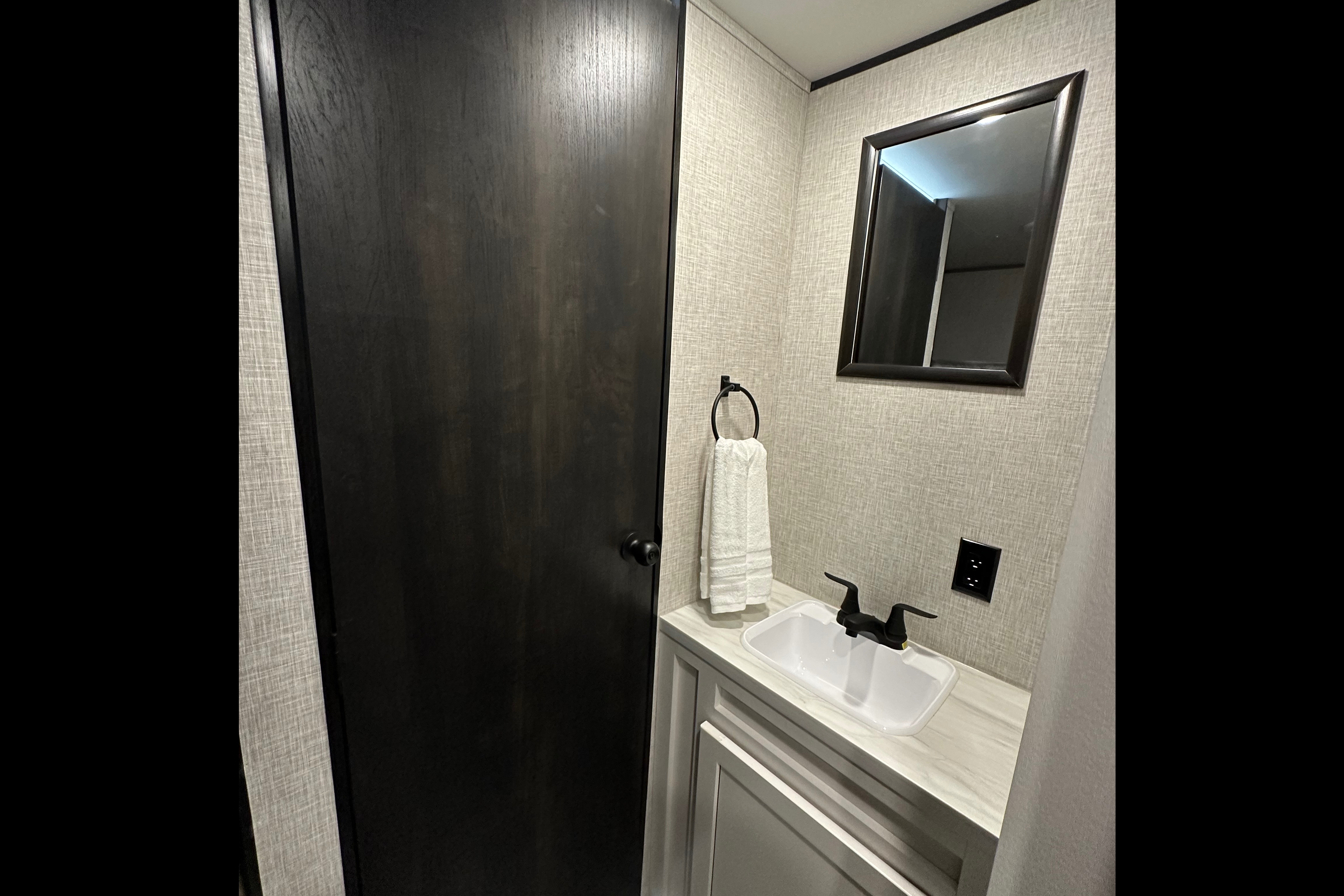Tiffany's Jayco Jayflight SLX Travel Trailer