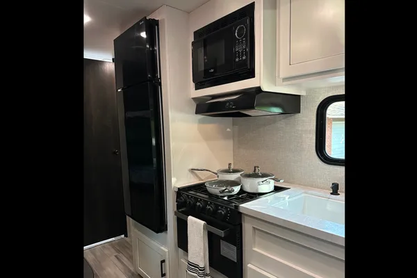 Tiffany's Jayco Jayflight SLX Travel Trailer
