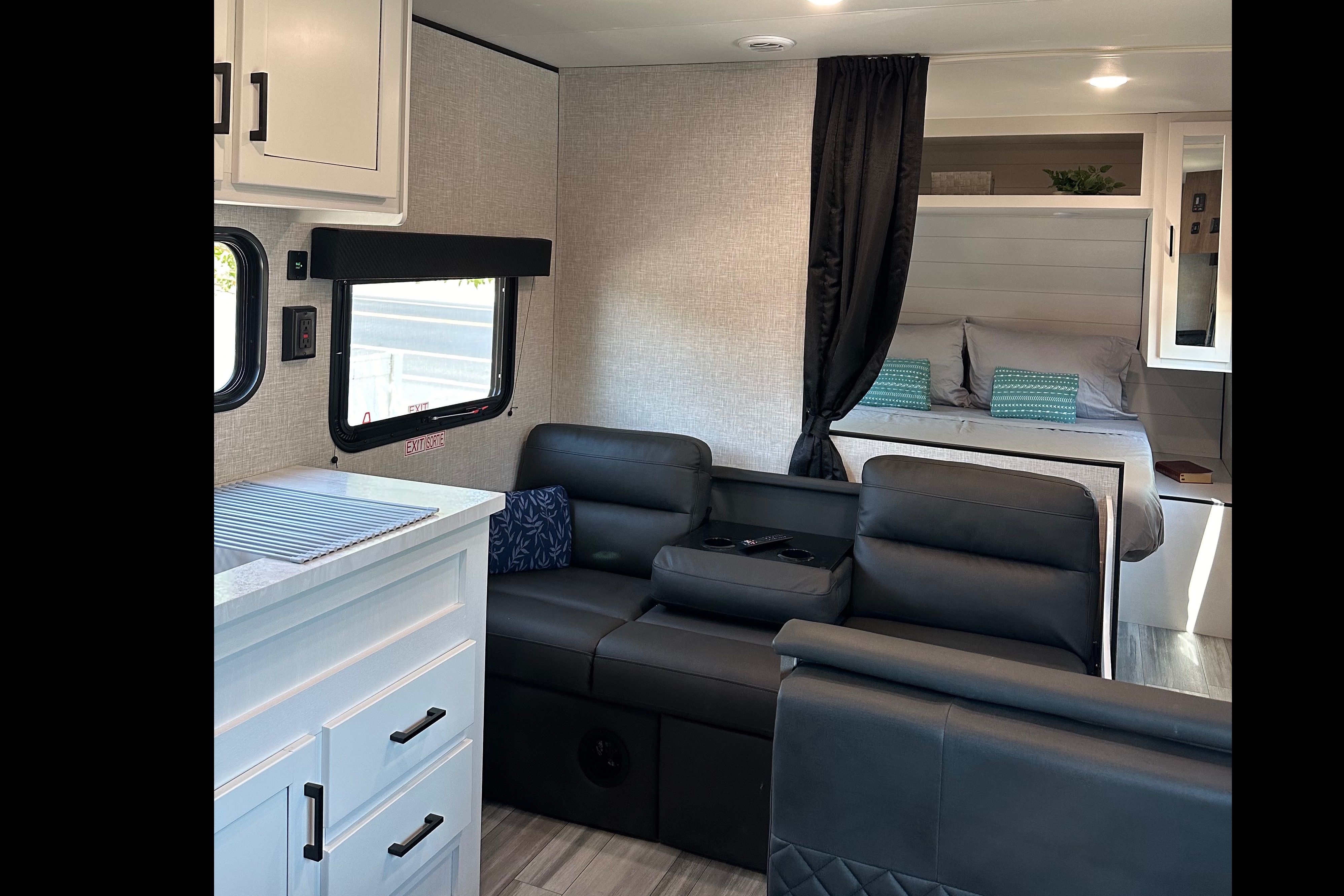 Tiffany's Jayco Jayflight SLX Travel Trailer