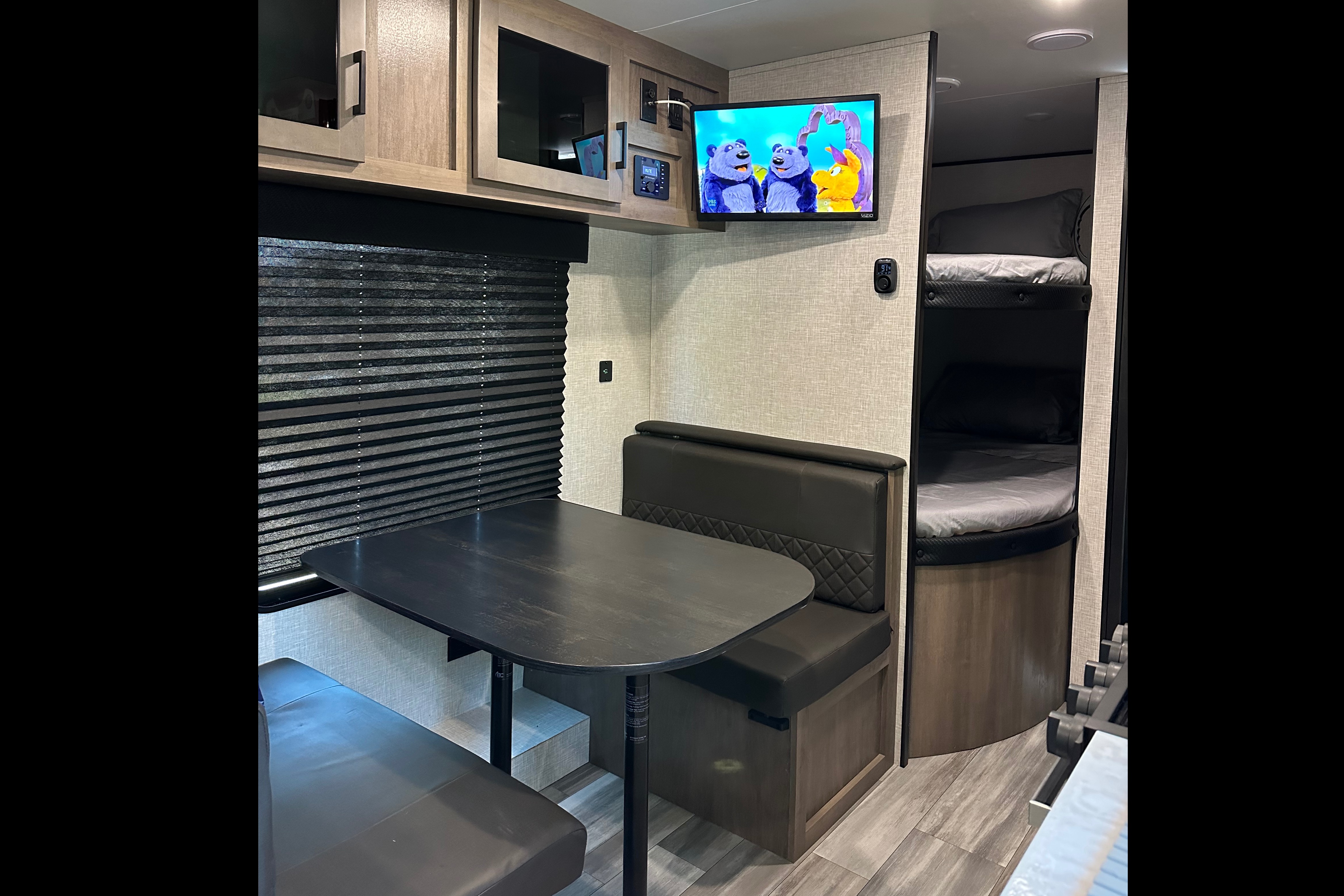 Tiffany's Jayco Jayflight SLX Travel Trailer