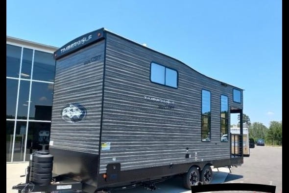 Ozarro's Timberwolf Mini Loft 16ML
