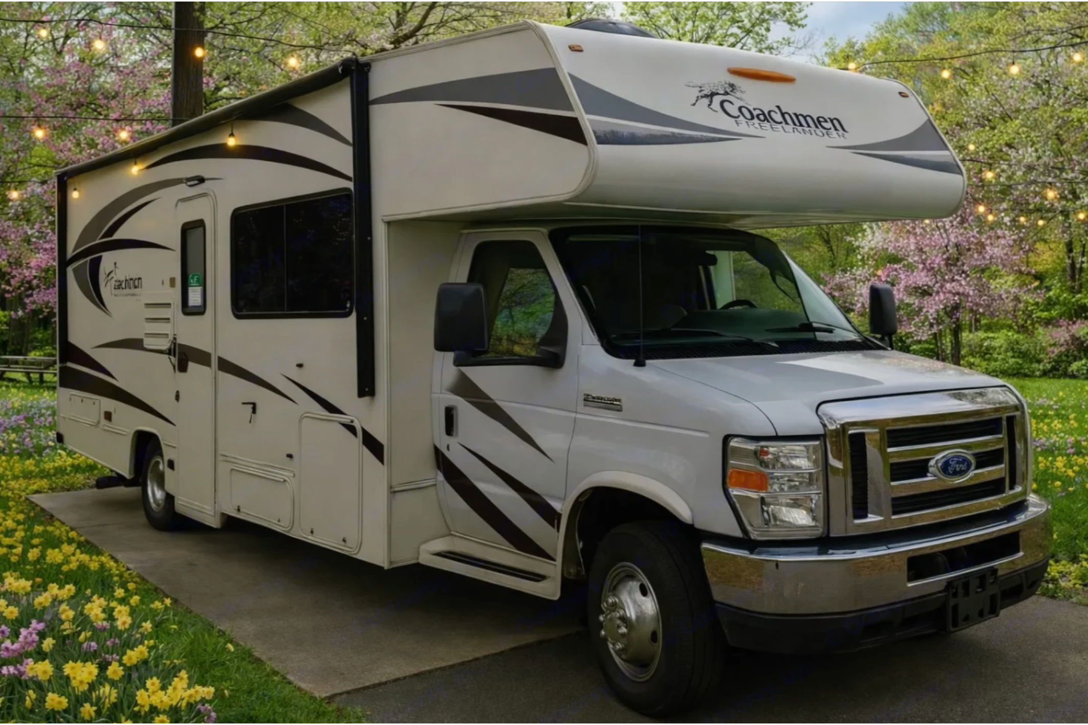Coachy – Your Spring & Summer Escape (No Prep or Pet Fees)