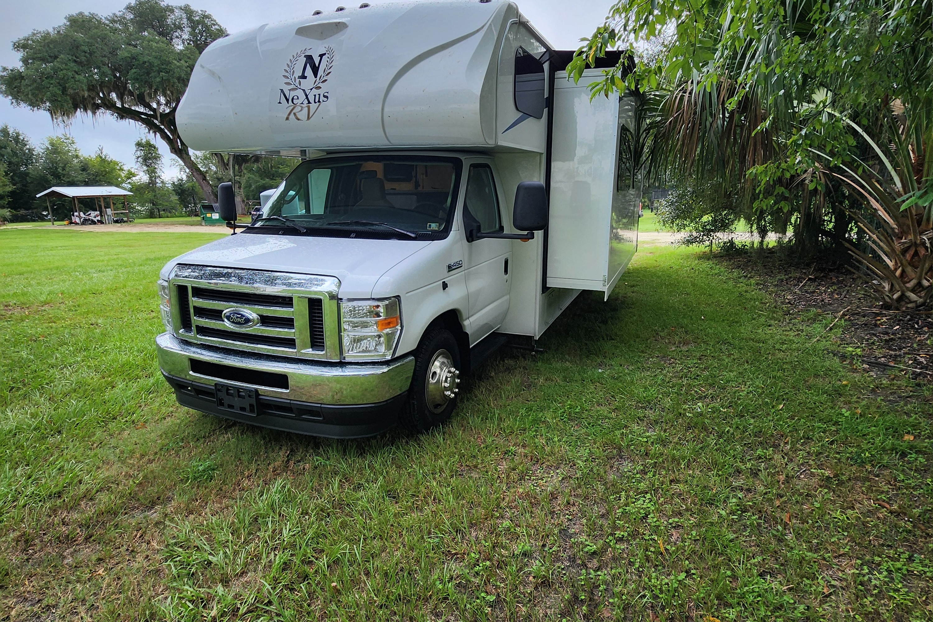 Anthony's Nexus RV Triump 31T Class C