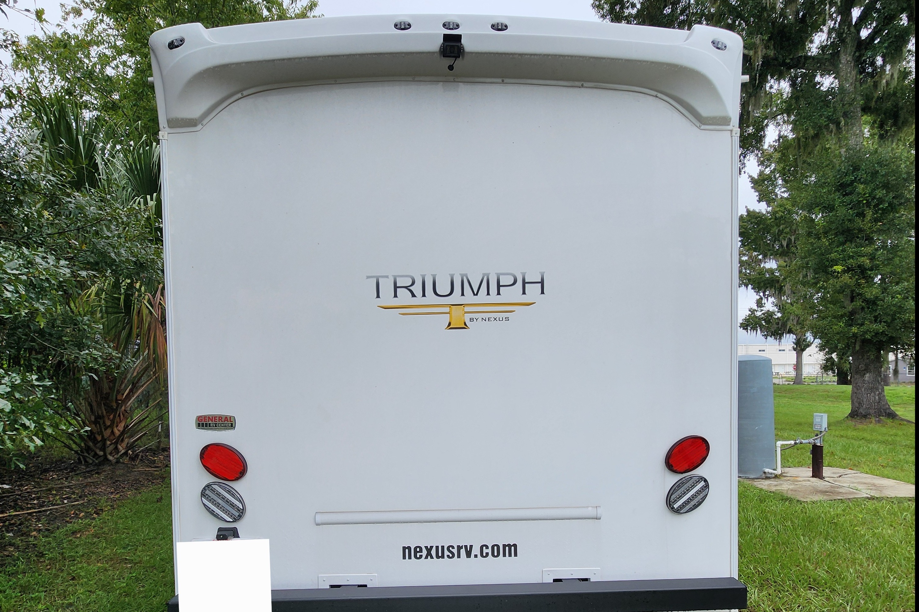 Anthony's Nexus RV Triump 31T Class C