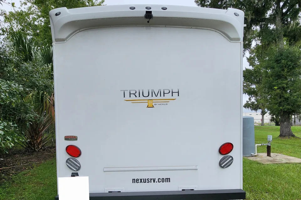 Anthony's Nexus RV Triump 31T Class C