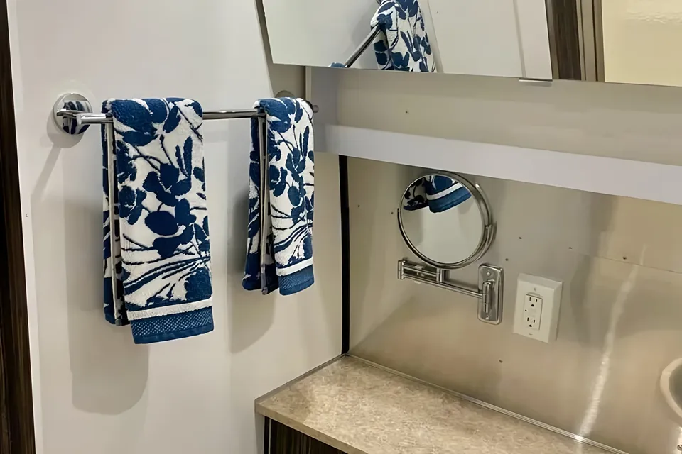 Airstream International Serenity 27FB