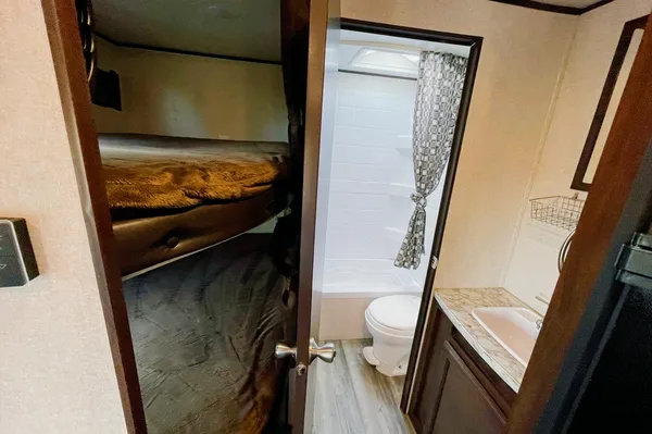 Spacious Clean New 29' Jayco Baja Edition Travel Trailer