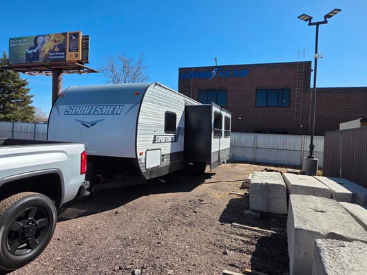 2022 KZ 27 Foot Camper
