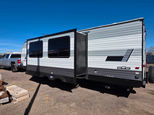 2022 KZ 27 Foot Camper