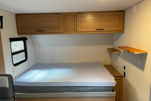 2022 Prime Time Avenger Travel Trailer