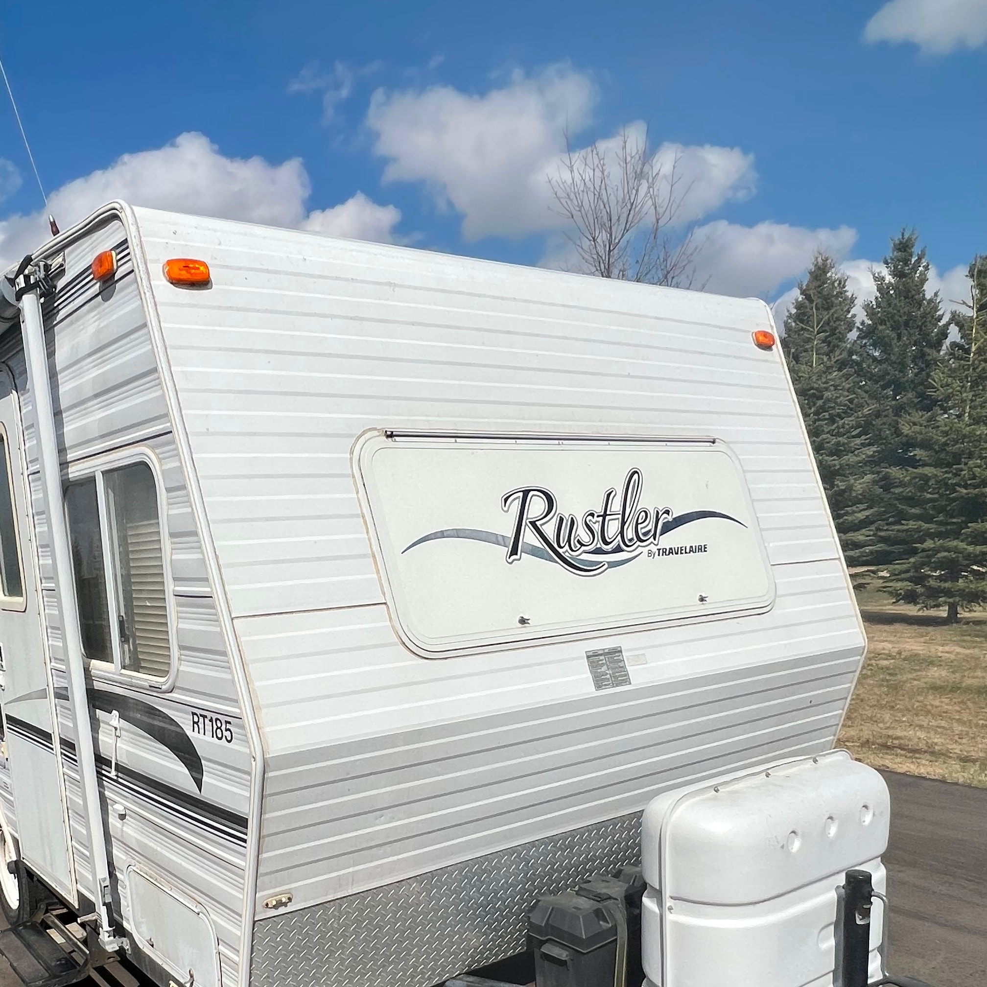 Travelaire Rustler RT185 Travel Trailer