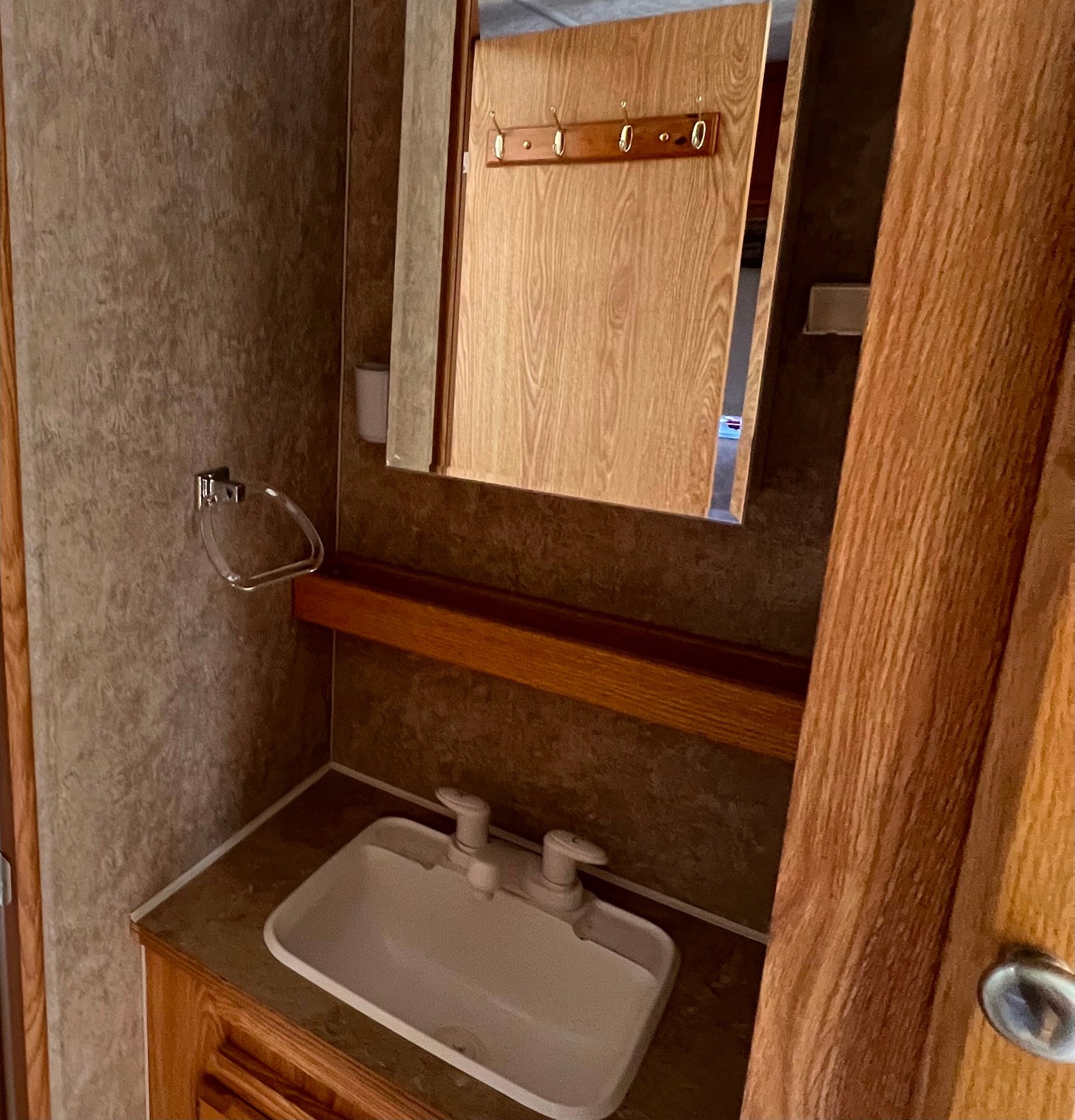 Travelaire Rustler RT185 Travel Trailer